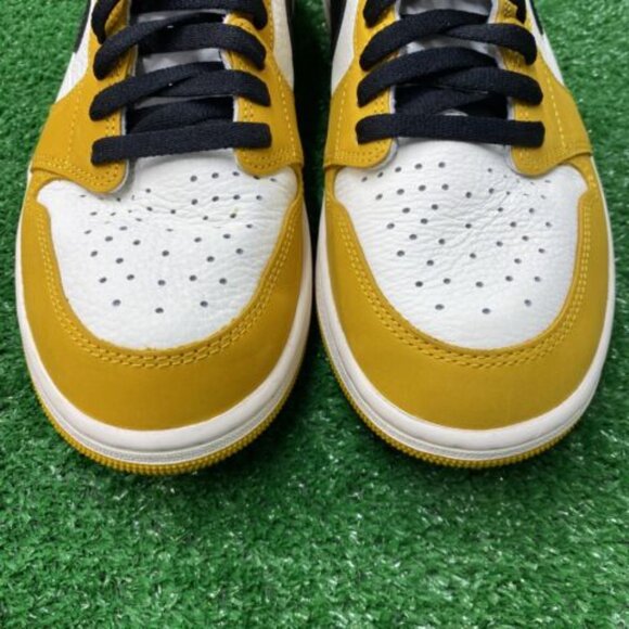 Nike Air Jordan 1 Retro High OG Men Basketball Shoe Yellow DZ5485-701 VNDS Sz 11 - Picture 8 of 9